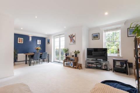 2 bedroom apartment for sale, Royal Gardens, Bosq Lane, St. Peter Port, Guernsey