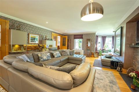 5 bedroom detached house for sale, The Avenue, Perth PH1