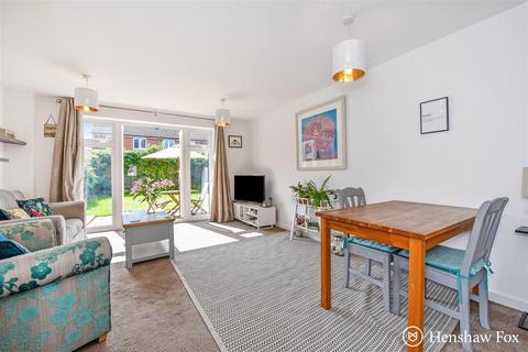 95 Cutforth Way, Romsey, SO51 0BG