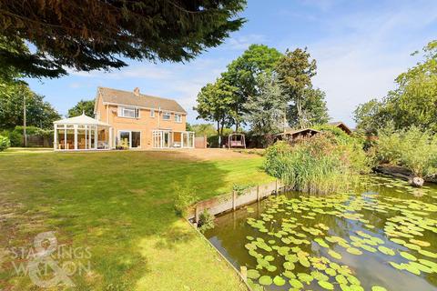 4 bedroom detached house for sale, Waveney Valley Lakes, Wortwell, Harleston