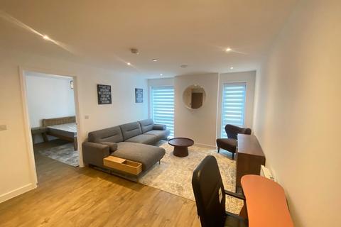 2 bedroom apartment to rent, Phoenix, Saxton Lane