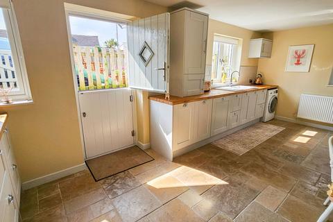 3 bedroom semi-detached house for sale, Dawes Close, Liskeard PL14