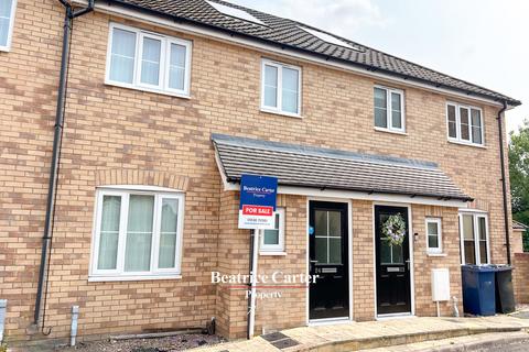24 Cutters Close, Beck Row, Bury St Edmunds, IP28 8YS