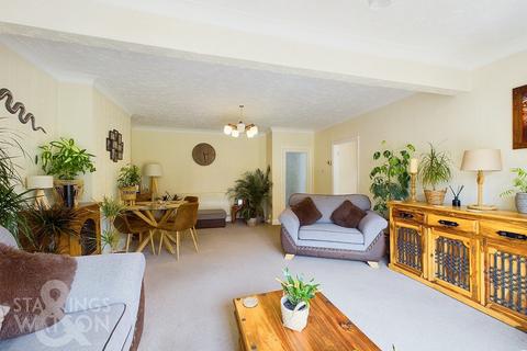 4 bedroom detached bungalow for sale, St. Williams Way, Thorpe St. Andrew, Norwich