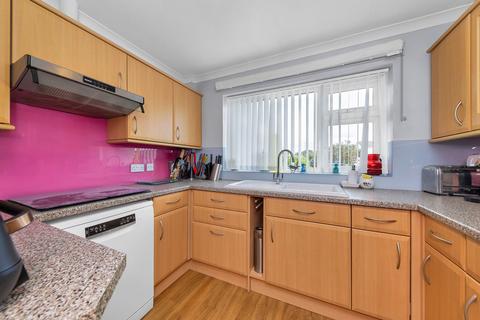 57 Ashton Close, Needingworth, St Ives, PE27 4UA