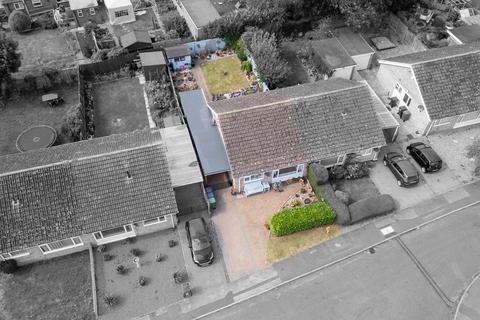 57 Ashton Close, Needingworth, St Ives, PE27 4UA