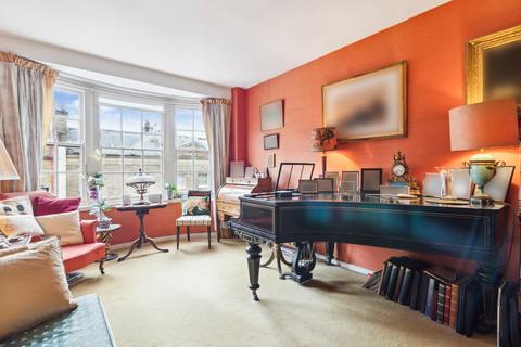 2 bedroom flat for sale, Chelsea Lodge, 58 Tite Street, Chelsea