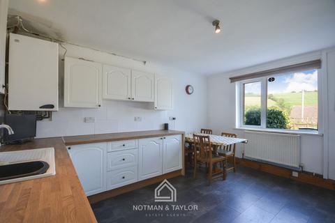 38 Coombe Park, Cawsand, Torpoint, PL10 1NY
