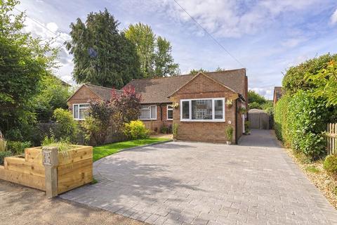 2 bedroom bungalow for sale, Hilden Park Road, Hildenborough, TN11 9BN