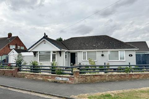 3 bedroom detached bungalow for sale, HOLTON MOUNT, HOLTON LE CLAY