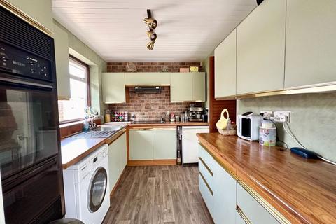 3 bedroom detached bungalow for sale, The Ridge, Bexley