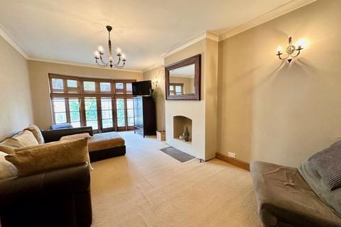 2 bedroom semi-detached bungalow for sale, Eden Close, Bexley