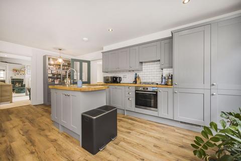 3, Old School Court, 2 Clarence Crescent, Sidcup, DA14 4DF