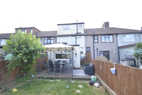 3 bedroom terraced house for sale, Ivyhouse Road, Dagenham