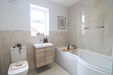 5 bedroom detached house for sale, Plot 11 - The Duchess, Kings Grove, Grimsby DN32