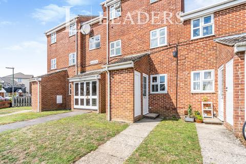 1 bedroom apartment to rent, Caernarvon Road, Chichester PO19