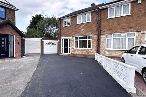 3 bedroom semi-detached house for sale, Gordon Drive, TIPTON, DY4 7LZ