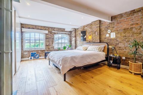 2 bedroom flat to rent, Tannery House, Shoreditch, E1