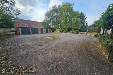 4 bedroom farm house for sale, Townside Lane, Retford DN22