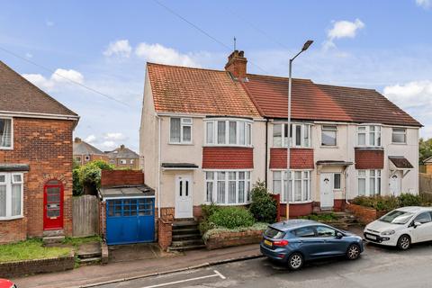 3 bedroom end of terrace house for sale, Cheriton High Street, Folkestone, CT19