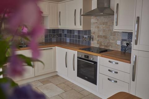 Flat 1, 25 Victoria Park Road, Exeter, EX2 4NT