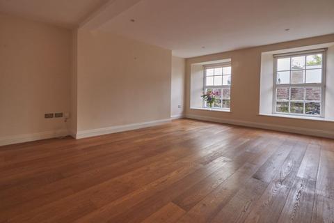 Flat 1, 25 Victoria Park Road, Exeter, EX2 4NT