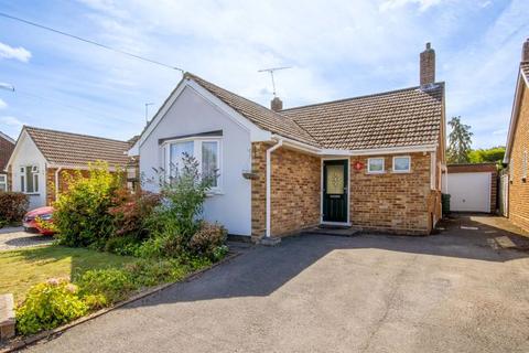 2 bedroom detached bungalow for sale, Arnolds Close, Brentwood CM13