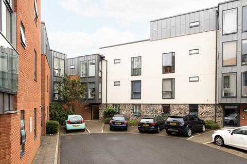 2 bedroom flat for sale, Cooperage Lane, Southville