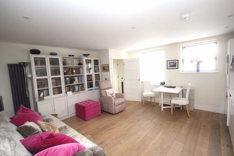 2 bedroom apartment for sale, Thame