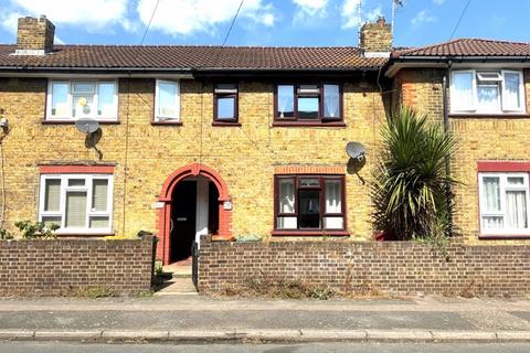 2 bedroom terraced house to rent, Garvary Road, London