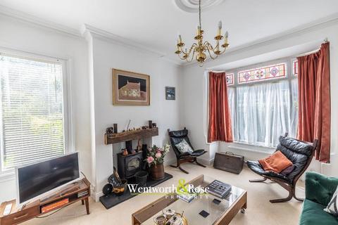 4 bedroom end of terrace house for sale, Bearwood, Birmingham B67