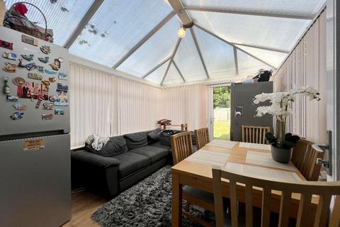 161 Acworth Crescent, Luton, LU4 9JB