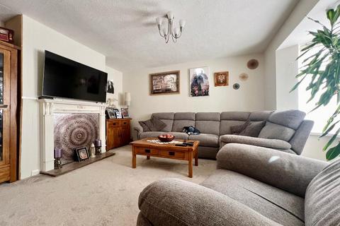 161 Acworth Crescent, Luton, LU4 9JB