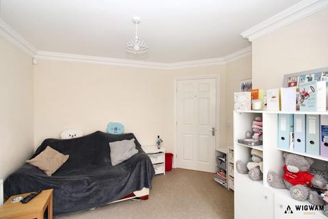 3 bedroom property for sale, Thamesbrook, Sutton On Hull, HU7