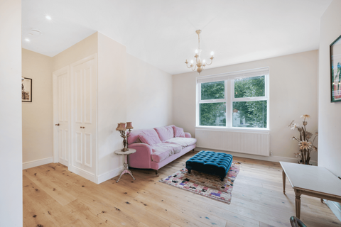 2 bedroom apartment to rent, Ridge Road, London, N8