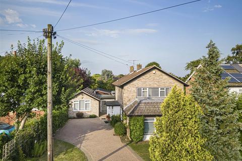 5 bedroom detached house for sale, Hurst Park Avenue, Cambridge CB4