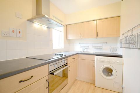 Studio to rent, Adams Way, Croydon, CR0