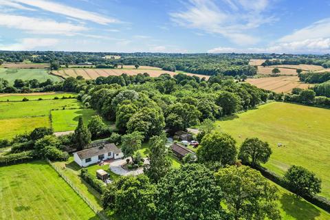 2 bedroom detached house for sale, Whitebread Lane, Beckley, Rye, East Sussex, TN31