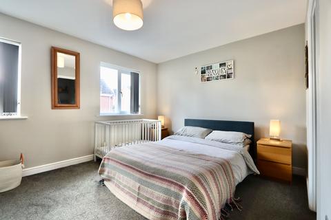 12 Blacksmith Close, Oakdale, Blackwood, NP12 0BG