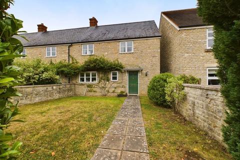 3 bedroom end of terrace house for sale, 3 Chapel Court, Queen Camel