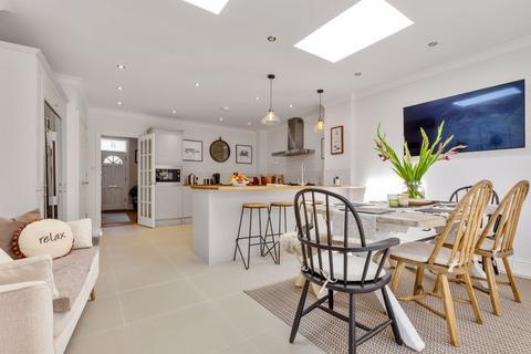 6 Church Path, Emsworth, PO10 7DP
