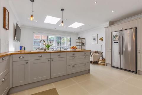 6 Church Path, Emsworth, PO10 7DP