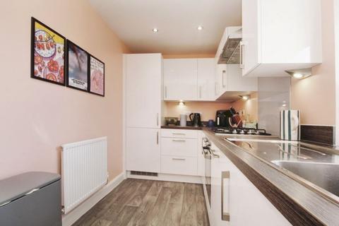 2 bedroom coach house for sale, Tawny Avenue, Bedford MK42