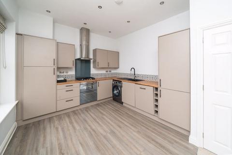 2 bedroom apartment for sale, Mount Lane, Clent DY9