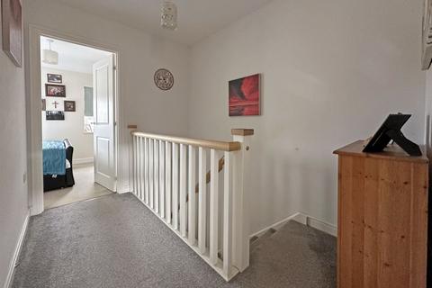 8 Hardys Close, Bathpool, Taunton, TA2 8FQ
