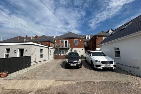 3 bedroom maisonette for sale, Ashley Road, Poole BH14