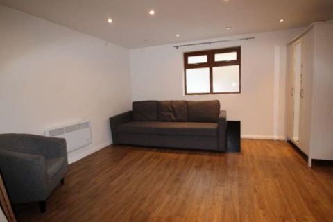 1 bedroom flat to rent, High Road, Finchley, N12