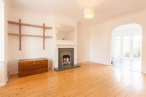 3 bedroom house to rent, Cobb Road, Berkhamsted