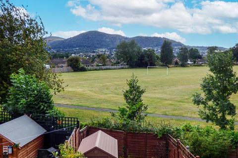 2 bedroom terraced house for sale, Seymour Court, Marlborough Gardens, Malvern, Worcestershire, WR14 1EW