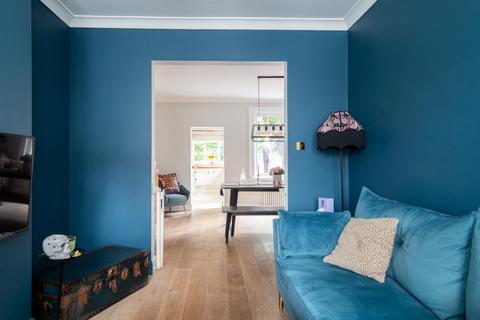 18 Cranfield Road West, Carshalton, SM5 4LU